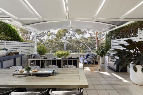 Arabella - Surfers Paradise Gold Coast 1