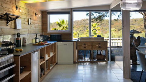 Artists Garden Cottage - Surfers Paradise Gold Coast 2