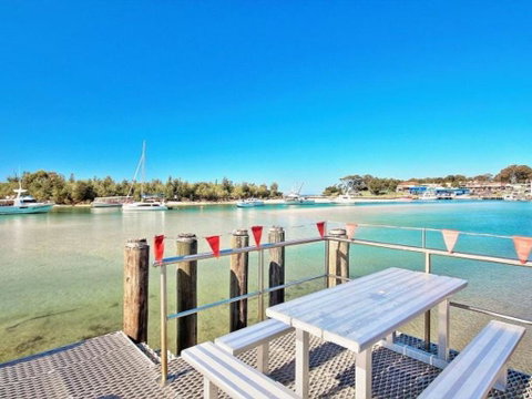 Aqua Shores By Experience Jervis Bay - Surfers Paradise Gold Coast 0