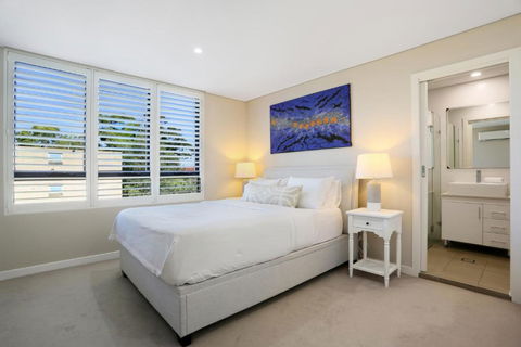 B314S - Waverton Village Heights - Surfers Paradise Gold Coast 4