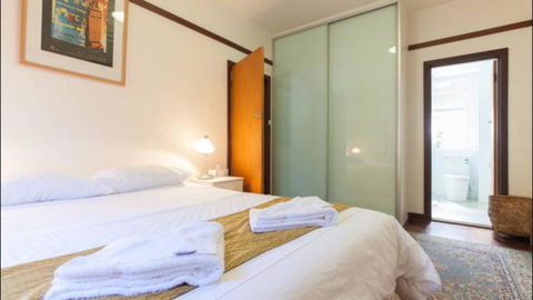 B4 Crawley Apartment 1 BRM & Sleepout Near UWA - Surfers Paradise Gold Coast 2