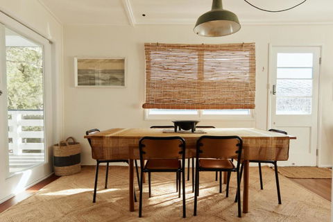 BAY PROPERTIES . The Sailors Upper Deck - Surfers Paradise Gold Coast 2