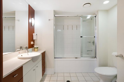 Chevron Renaissance Ocean View - Surfers Paradise Gold Coast 5