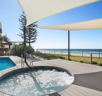 Hibiscus on the Beach - Surfers Paradise Gold Coast