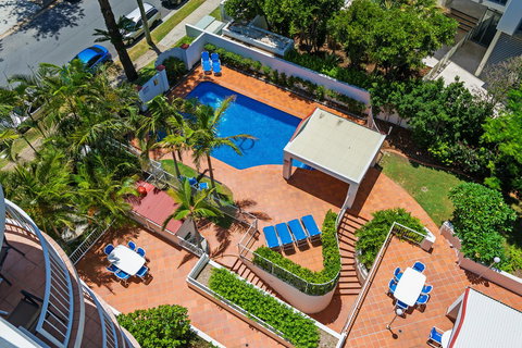 The Ritz Resort Heated Pool - Surfers Paradise Gold Coast 24
