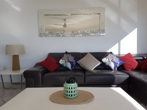 Mykonos Apartments - Surfers Paradise Gold Coast 28