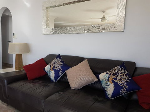 Mykonos Apartments - Surfers Paradise Gold Coast 20