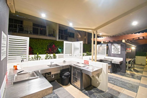 Trilogy Surfers Paradise - Surfers Paradise Gold Coast 5