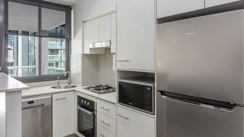 Apartments @ 212 Margaret - Surfers Paradise Gold Coast 9