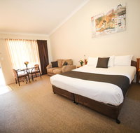 Roma Explorers Inn
