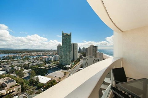 Focus Apartments - Surfers Paradise Gold Coast 4