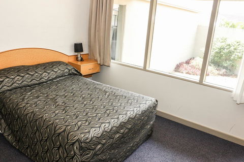 Salisbury Hotel Motel - Surfers Paradise Gold Coast 23