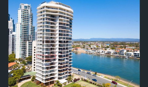 Spectrum Holiday Apartments - Surfers Paradise Gold Coast 3