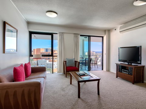 Flynn Brisbane - Surfers Paradise Gold Coast 34