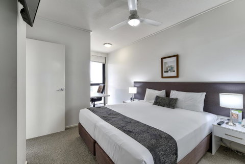 Flynn Brisbane - Surfers Paradise Gold Coast 19