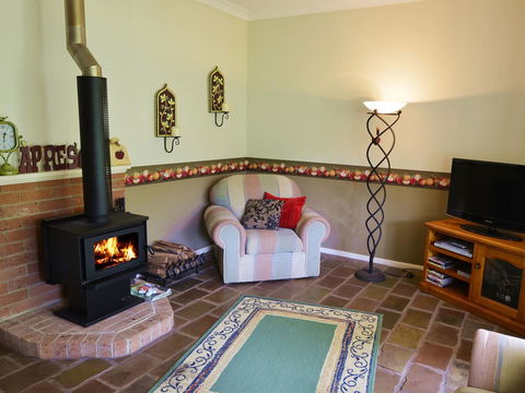 Apple Tree Cottage Montville - Surfers Paradise Gold Coast 4