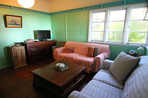 Signal Cottage - Surfers Paradise Gold Coast 5