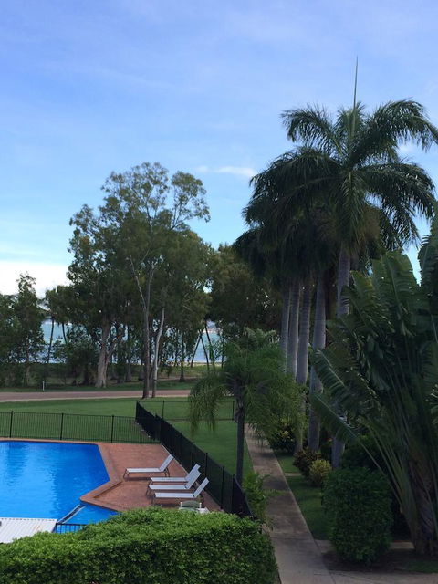 Arcadia Village Motel - Surfers Paradise Gold Coast 2