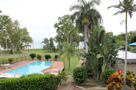 Arcadia Village Motel - Surfers Paradise Gold Coast 14