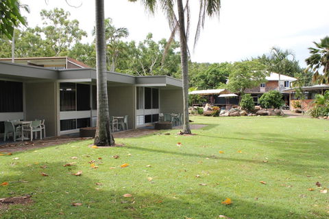 Arcadia Village Motel - Surfers Paradise Gold Coast 7