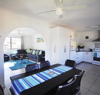 Cloud 8 on Welsby - Surfers Paradise Gold Coast