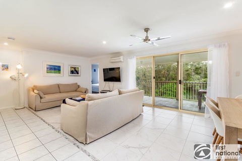 Immaculate Spacious Second Floor Unit Overlooking Pristine Parklands - Surfers Paradise Gold Coast 3