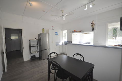 Beachside Beauty - Surfers Paradise Gold Coast 25