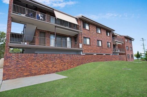 Waterviews,Pool, Wifi Its All Here !- Welsby Pde, Bongaree - Surfers Paradise Gold Coast 19
