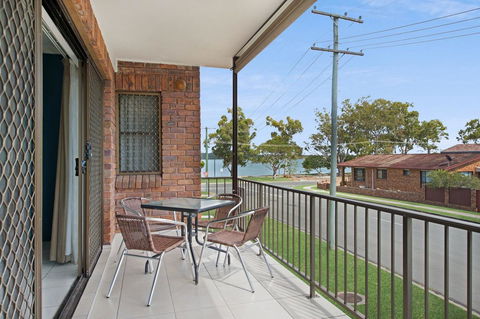 Waterviews,Pool, Wifi Its All Here !- Welsby Pde, Bongaree - Surfers Paradise Gold Coast 0