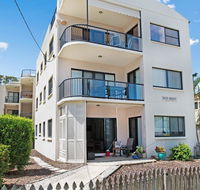 Quiet location across from waterfront - South Esp Bongaree - Surfers Paradise Gold Coast