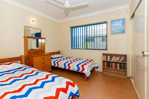 Fantastic Views From This Top Floor Unit! - Surfers Paradise Gold Coast 7