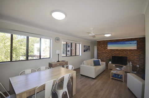 Crystal Waters On The Beach - Surfers Paradise Gold Coast 12