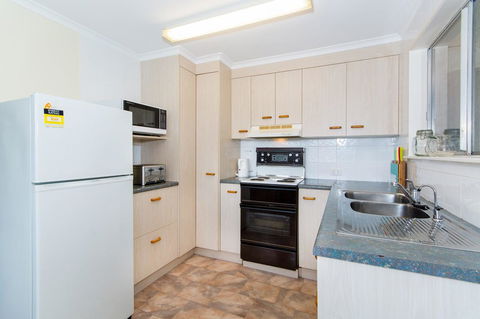Short Stroll To Surf Beach - North Street, Woorim - Surfers Paradise Gold Coast 3