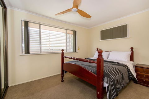Short Stroll To Surf Beach - North Street, Woorim - Surfers Paradise Gold Coast 18