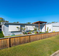 Fabulous Family Destination in Paradise Parade Bongaree - Surfers Paradise Gold Coast