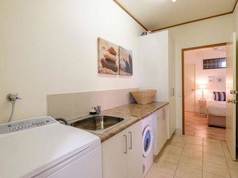 Claytons 1 By Discover Stradbroke - Surfers Paradise Gold Coast 20