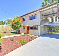'Beach Break 2' 2/10 Lionel St - downstairs unit with Aircon - Surfers Paradise Gold Coast