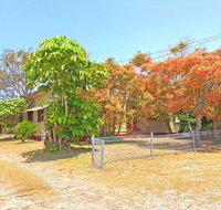 'Daves Place' 27 Rigney St - Holiday house with WIFI Aircon  Boat Parking - Surfers Paradise Gold Coast
