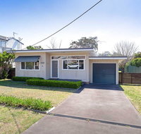 'Shoalz' 28 Rigney Street - Renovated Pet Friendly Cottage  Boat Parking - Surfers Paradise Gold Coast