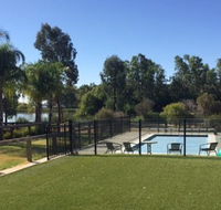 'The Anchorage by the Lake' - Surfers Paradise Gold Coast