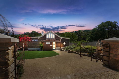 'The Coach House' At Lochiel - Surfers Paradise Gold Coast 0