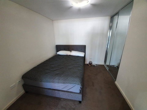 (just Listed) Bolton St 1br 350m Walk To Newcastle Beach +++ Wifi End Eand - Surfers Paradise Gold Coast 2