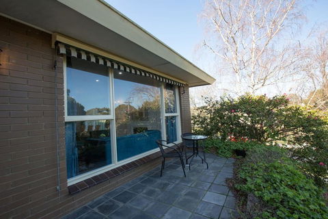 , , , Alice Wonderland, , ,  In 4 Beds House - Surfers Paradise Gold Coast 1