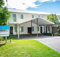 1 'Florida' 5 Lillian Street - 2 min walk to beach shops  restaurants - Surfers Paradise Gold Coast
