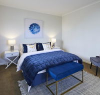 1 Bdrm Top Floor Apt With Sunroom - Surfers Paradise Gold Coast