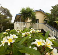 11 Coast at Boomerang Beach - Surfers Paradise Gold Coast