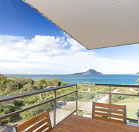 12 'Intrepid' 3 Intrepid Close - right on the beachfront - Surfers Paradise Gold Coast