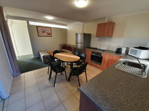 16 Lakeview Plaza - Surfers Paradise Gold Coast 2