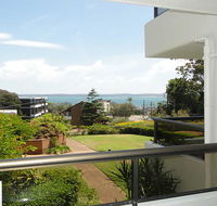 17 'The Commodore' 9-11 Donald Street - pleasant unit with open plan living - Surfers Paradise Gold Coast