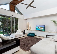 18A Childe Street Belongil Beach - Belongil Beach Pavilion House - Surfers Paradise Gold Coast